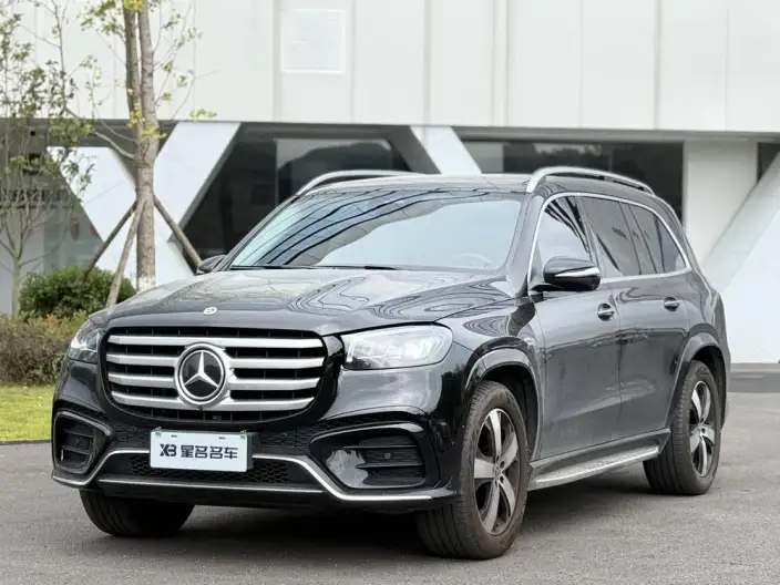 Mercedes-Benz GLS 2025 Model GLS 450 4MATIC Dynamic Model – фото 1