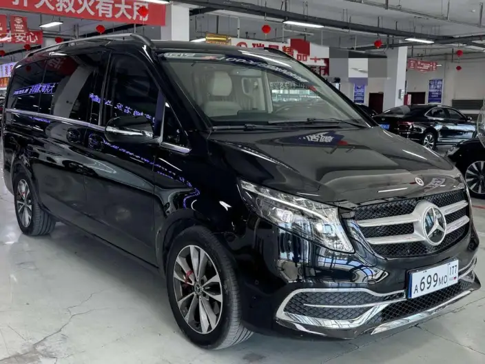 Mercedes-Benz V-Class 2022 Model V 260 Pilot Edition – фото 3