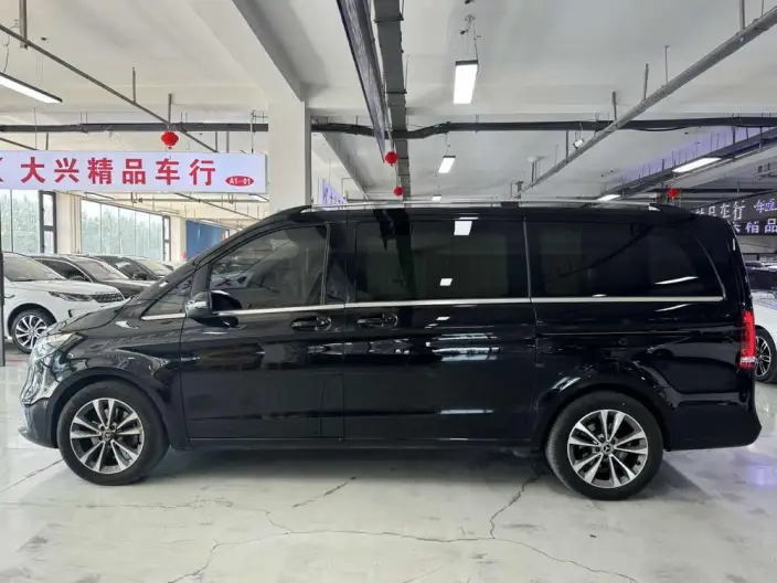 Mercedes-Benz V-Class 2022 Model V 260 Pilot Edition – фото 4
