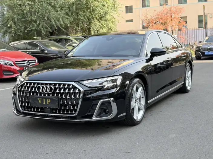 Audi A8 2022 Model A8L 50 TFSI quattro Comfort Model Collector Edition Edition – фото 1
