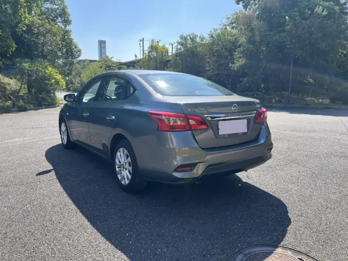 Nissan Sylphy 2022 Model Classic 1.6 XE CVT Comfort Edition – фото 4