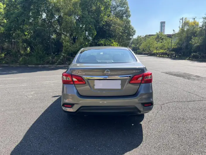 Nissan Sylphy 2022 Model Classic 1.6 XE CVT Comfort Edition – фото 5