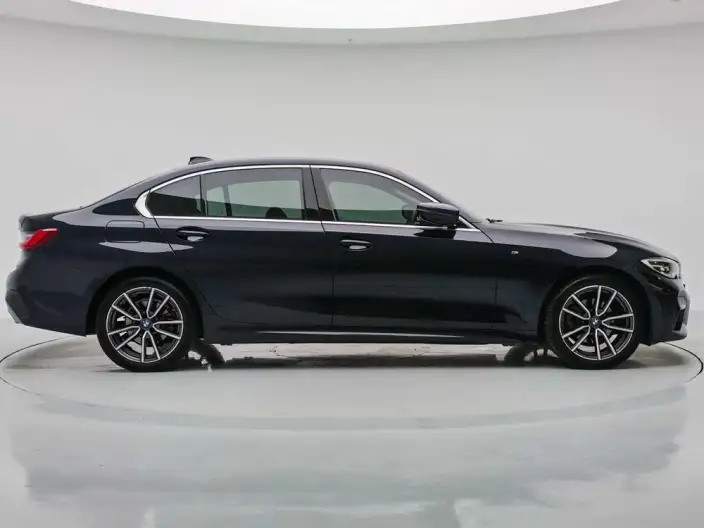 BMW 3 Series 2022 Model 325Li M Sports Set – фото 8