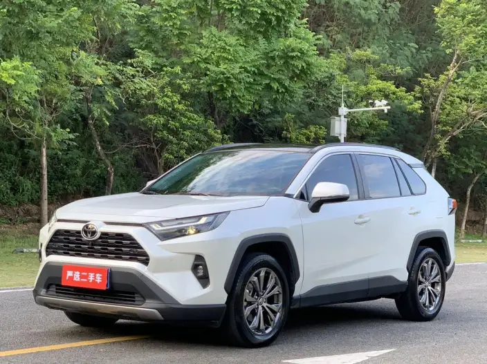 Toyota RAV4 2023 Model 2.0L CVT 2WD Fashion PLUS Edition – фото 1