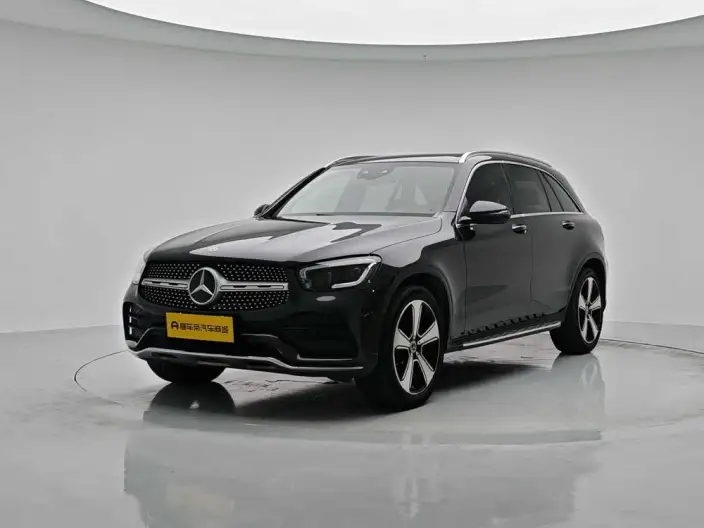 Mercedes-Benz GLC 2022 Model GLC 300 L 4MATIC Luxury Model – фото 1