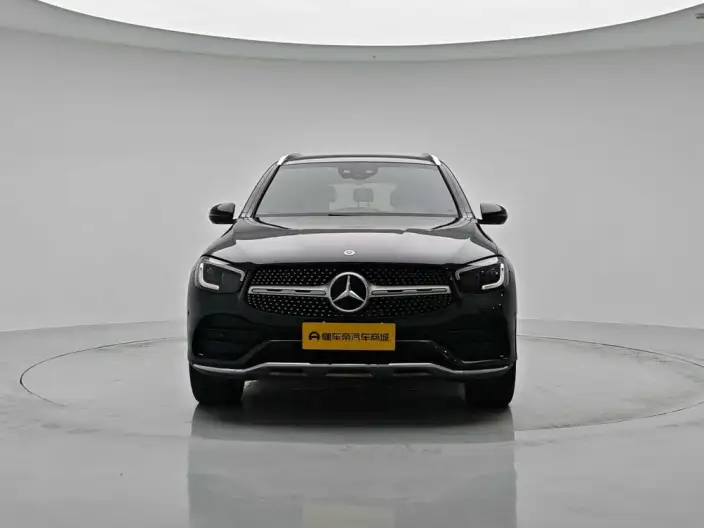 Mercedes-Benz GLC 2022 Model GLC 300 L 4MATIC Luxury Model – фото 2