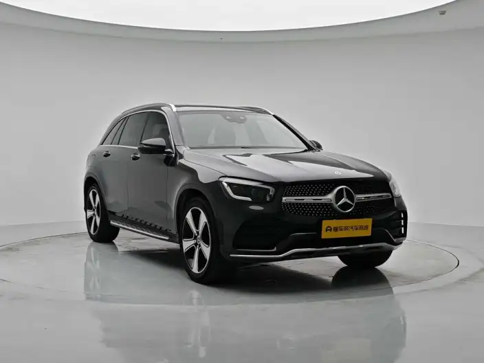 Mercedes-Benz GLC 2022 Model GLC 300 L 4MATIC Luxury Model – фото 3