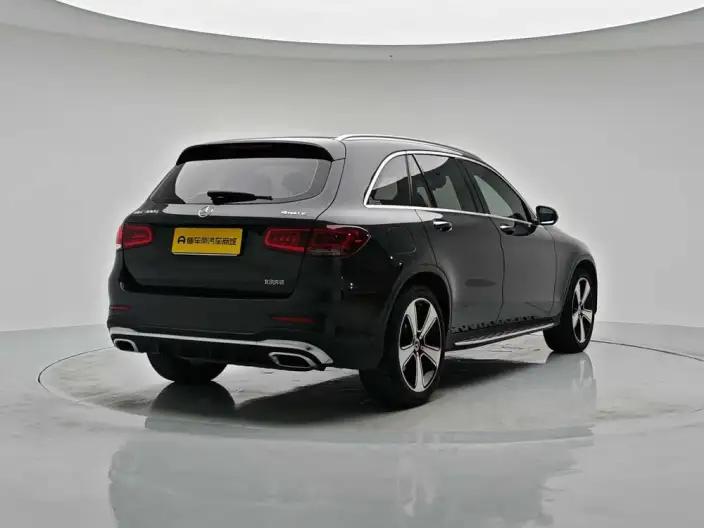 Mercedes-Benz GLC 2022 Model GLC 300 L 4MATIC Luxury Model – фото 7