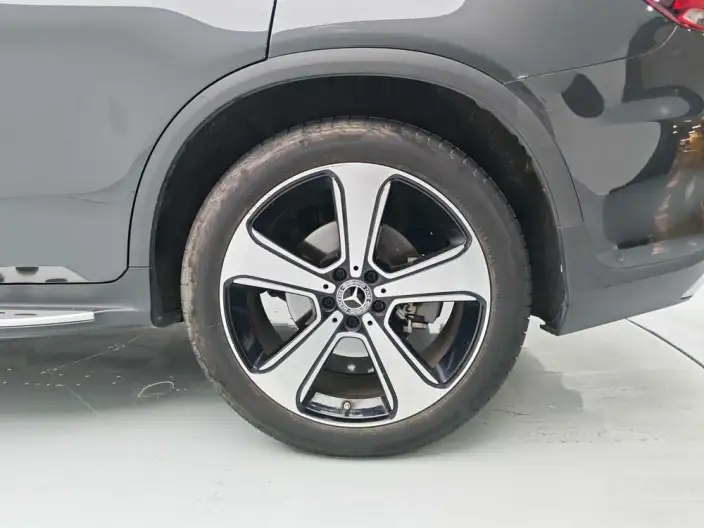 Mercedes-Benz GLC 2022 Model GLC 300 L 4MATIC Luxury Model – фото 9