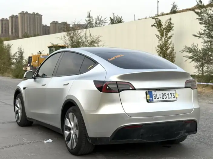 Model Y 2022 Model Facelift Long Battery Life Pro All-wheel drive version – фото 4