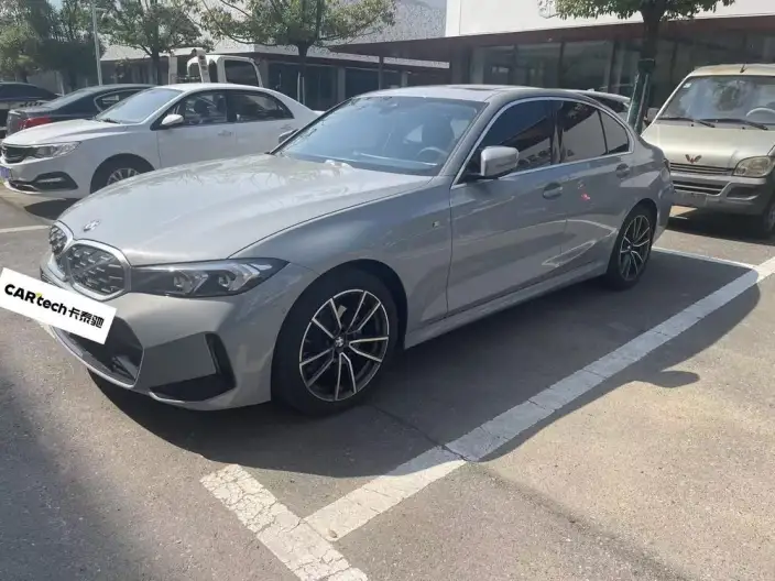 BMW 3 Series 2025 Model 325i M Sports Set – фото 1