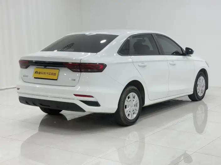 Geely Emgrand 2025 Model 1.5L Manual Star Glory Edition – фото 7