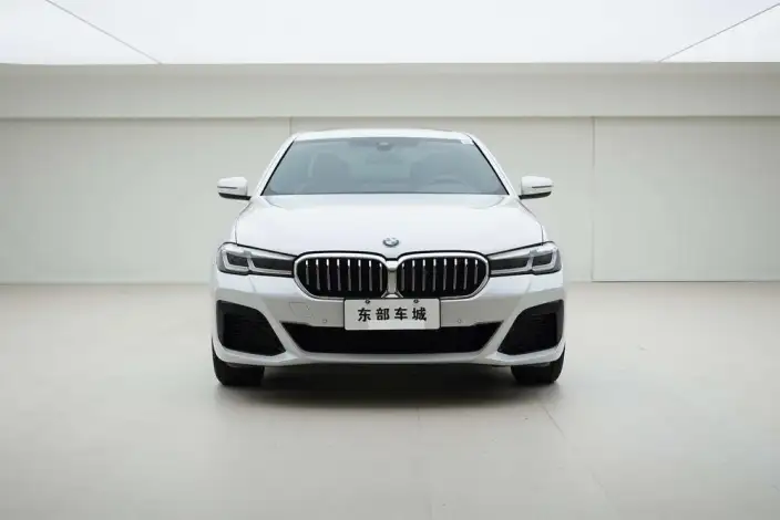 BMW 5 Series 2023 Model 530Li xDrive M Sports Set – фото 2