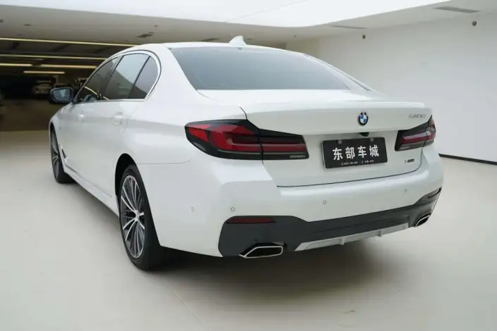 BMW 5 Series 2023 Model 530Li xDrive M Sports Set – фото 4
