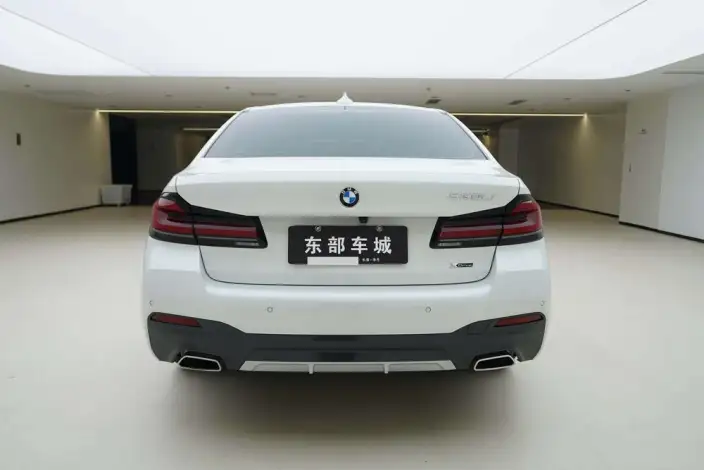 BMW 5 Series 2023 Model 530Li xDrive M Sports Set – фото 5