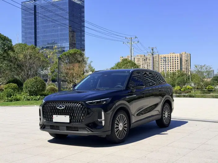 Chery Tiggo 8L 2024 Model 2.0T Automatic Premium Edition – фото 1