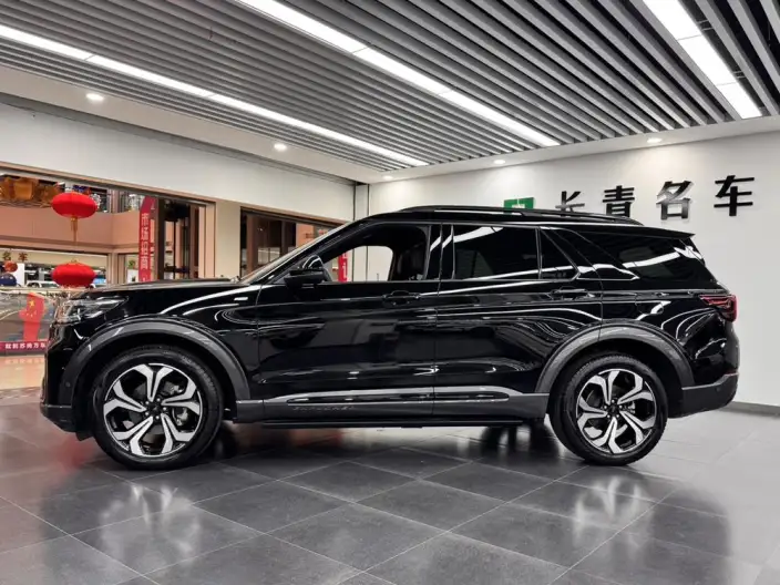 Ford Explorer 2023 Model EcoBoost 285 4WD ST-LINE 7 seat