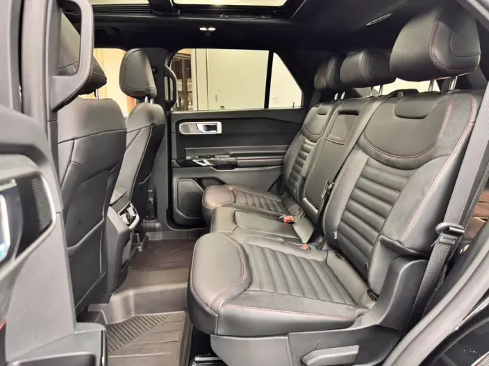 Ford Explorer 2023 Model EcoBoost 285 4WD ST-LINE 7 seat – фото 9