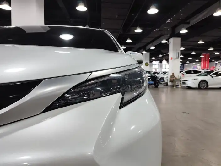 Toyota Sienna 2023 Model Hybrid 2.5L Premium Edition – фото 7