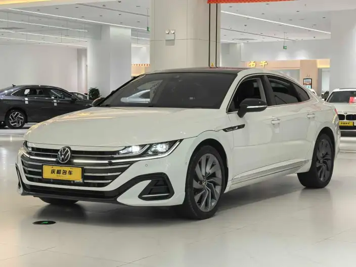 Volkswagen CC 2021 Model 380TSI Eye-catching version – фото 1