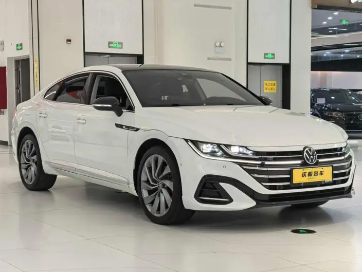 Volkswagen CC 2021 Model 380TSI Eye-catching version – фото 3