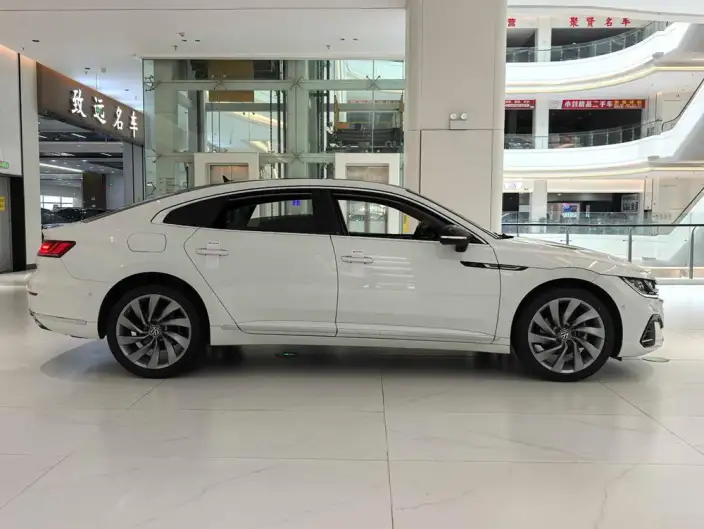 Volkswagen CC 2021 Model 380TSI Eye-catching version – фото 6