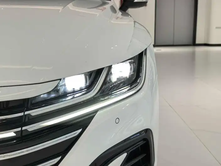 Volkswagen CC 2021 Model 380TSI Eye-catching version – фото 7
