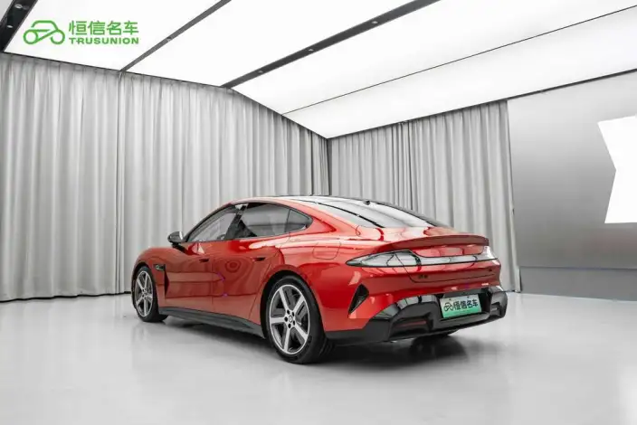 Xiaomi SU7 2026 Model 4WD Max Edition
