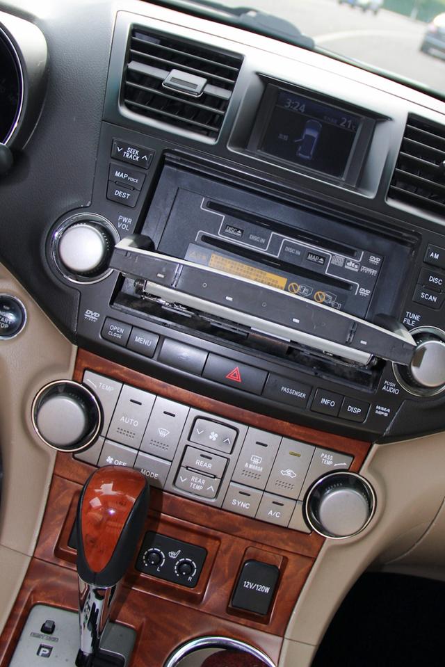 Toyota Highlander Imported 2007 LIMITED Ultimate – фото 12