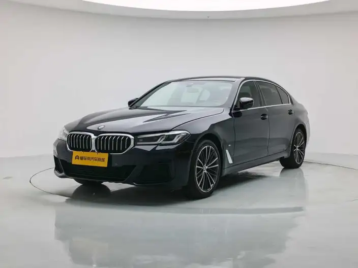 BMW 5 Series 2022 Model Facelift 530Li Leading Model M Sports Set – фото 1