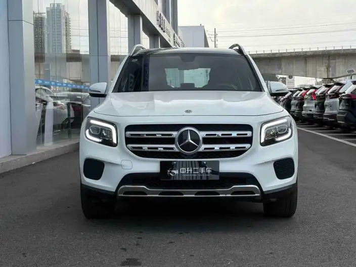 Mercedes-Benz GLB 2023 Model GLB 200 Dynamic Model – фото 2