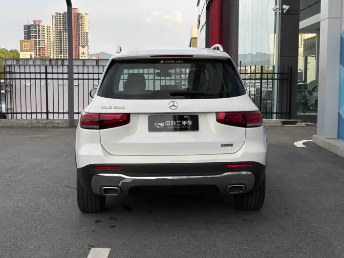 Mercedes-Benz GLB 2023 Model GLB 200 Dynamic Model – фото 4