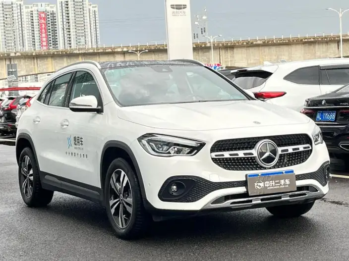 Mercedes-Benz GLA 2023 Model GLA 220 – фото 3
