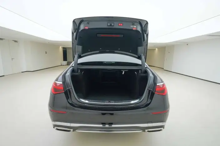 Mercedes-Maybach S-Class 2023 Model S 480 4MATIC – фото 5