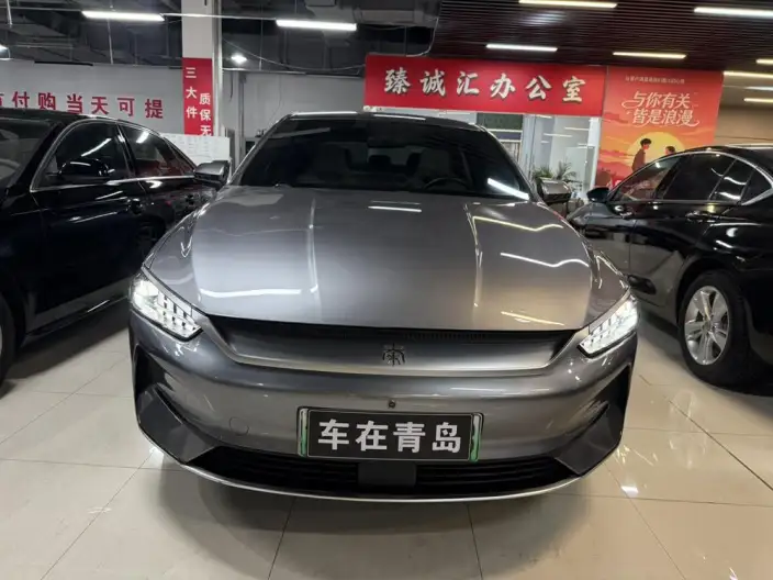Qin Plus EV 2024 Model Honor Edition 420KM Leading Model – фото 2
