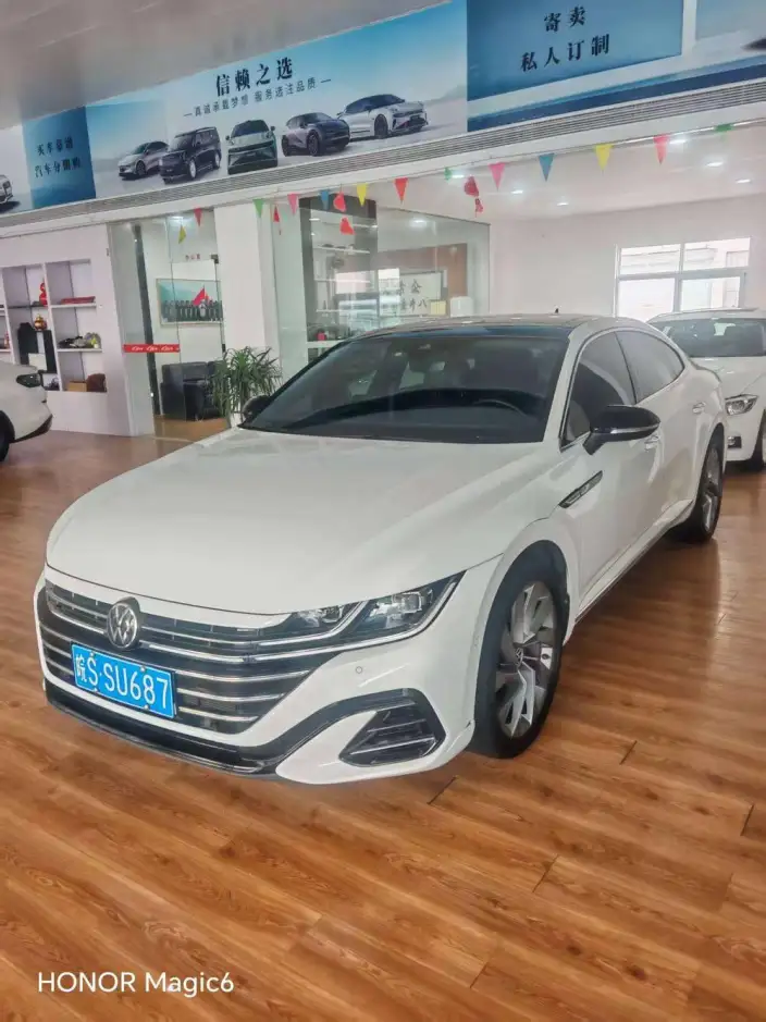 Volkswagen CC 2024 Model 380TSI Eye-catching version – фото 1