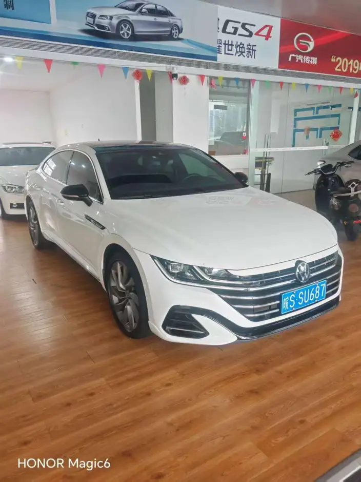 Volkswagen CC 2024 Model 380TSI Eye-catching version – фото 3