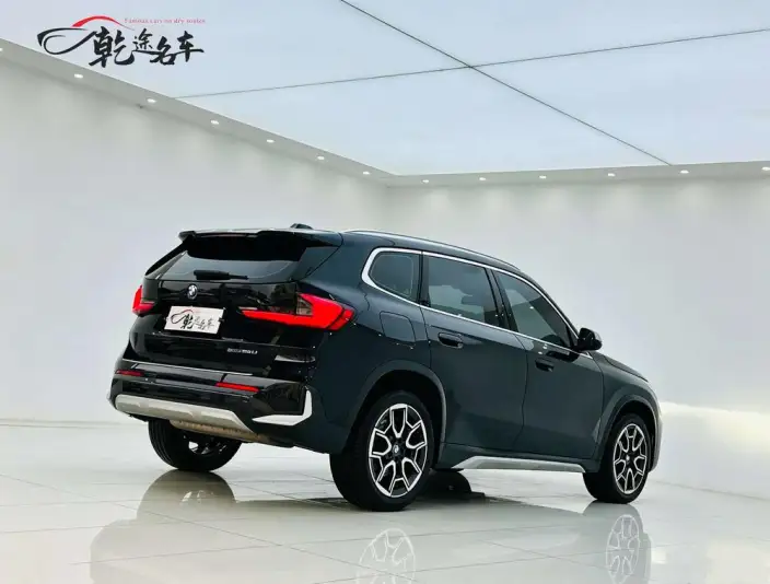 BMW X1 2023 Model sDrive25Li X Design Set – фото 7