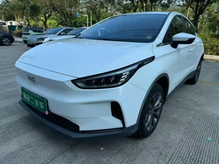 Geely Geometry C 2022 Model 400KM Travel Edition – фото 1