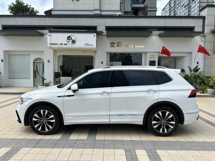 Volkswagen Tiguan L 2024 Model 330TSI 2WD R-Line Enjoy the version more – фото 4