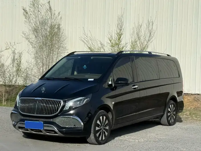 Viano 2024 Model 2.0T Elite Edition 7 seat – фото 1