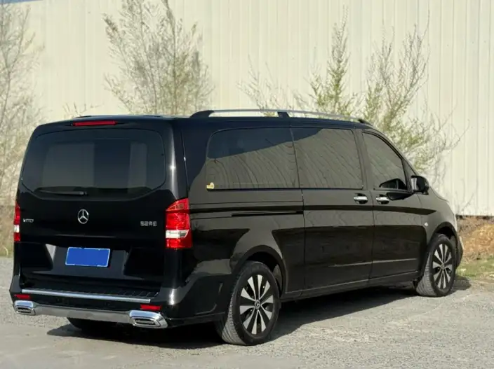 Viano 2024 Model 2.0T Elite Edition 7 seat – фото 6