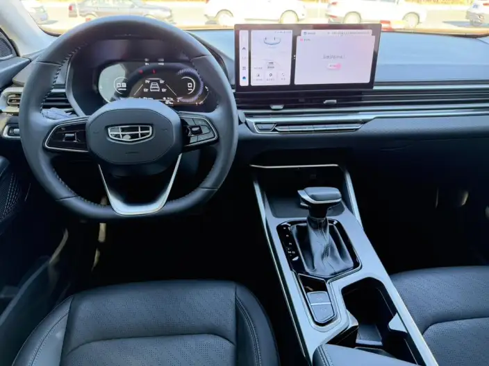 Geely Emgrand 2023 Model No. 4 Gen Champion Edition 1.5L CVT Luxury Model – фото 9