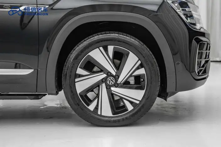 Volkswagen Teramont 2023 Model Teramont X 380TSI 4WD Exclusive Deluxe Edition – фото 8