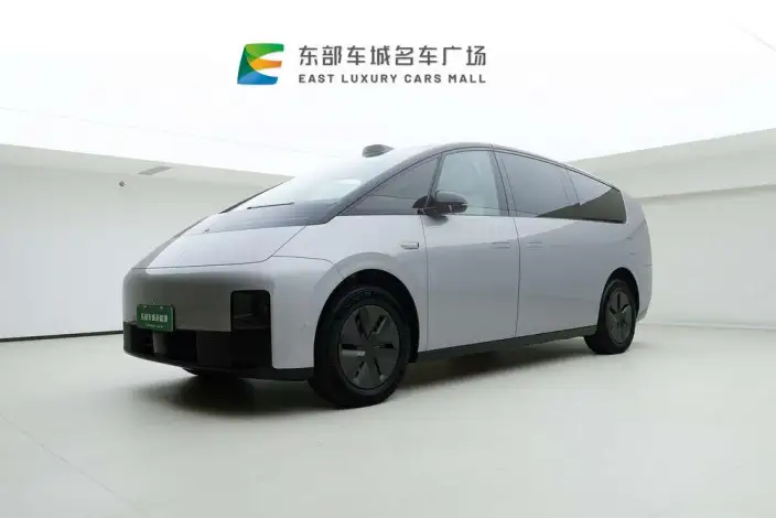 Li Auto MEGA 2024 Model Ultra Edition – фото 1