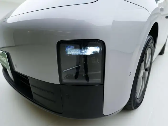 Li Auto MEGA 2024 Model Ultra Edition – фото 9