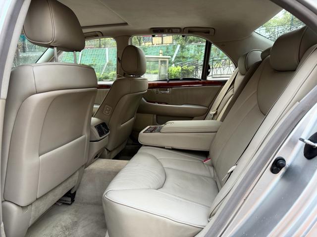 Lexus LS 2003 модификация 4.3 автоматическая Tiptronic – фото 7