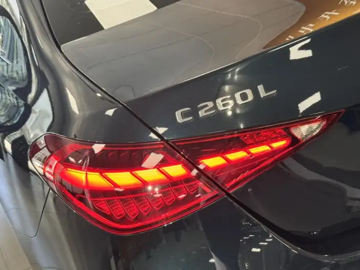 Mercedes-Benz C-Class 2022 Model C 260 L Sports Edition – фото 9