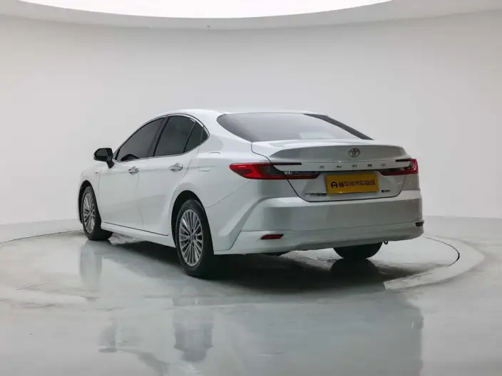 Toyota Camry 2024 Model Hybrid 2.0HGVP Deluxe Edition – фото 5