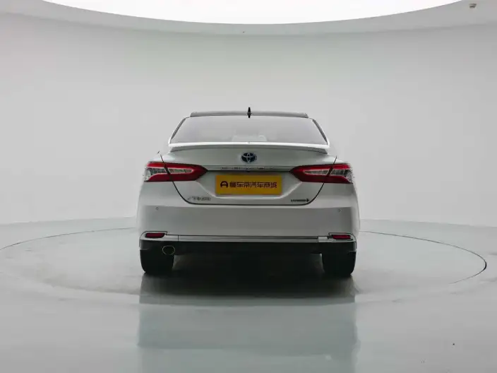 Toyota Camry 2023 Model Hybrid 2.5HG Deluxe Edition – фото 6